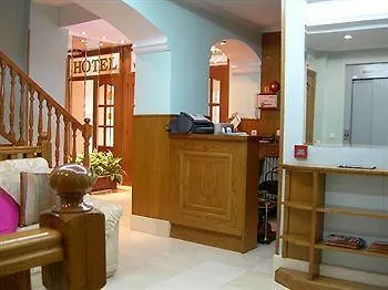 Le Petit * Salamanca