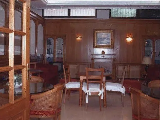 Le Petit * サラマンカ